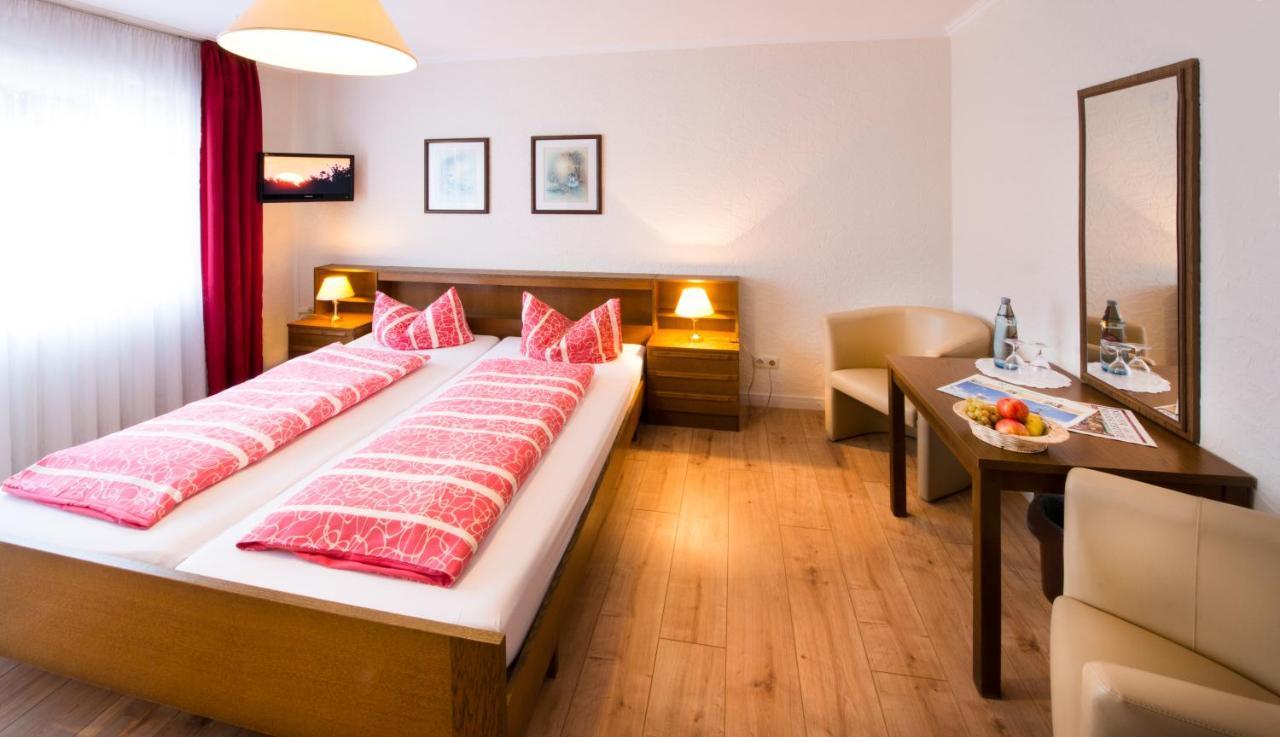 Hotel & Restaurant Krone Kestert Ngoại thất bức ảnh