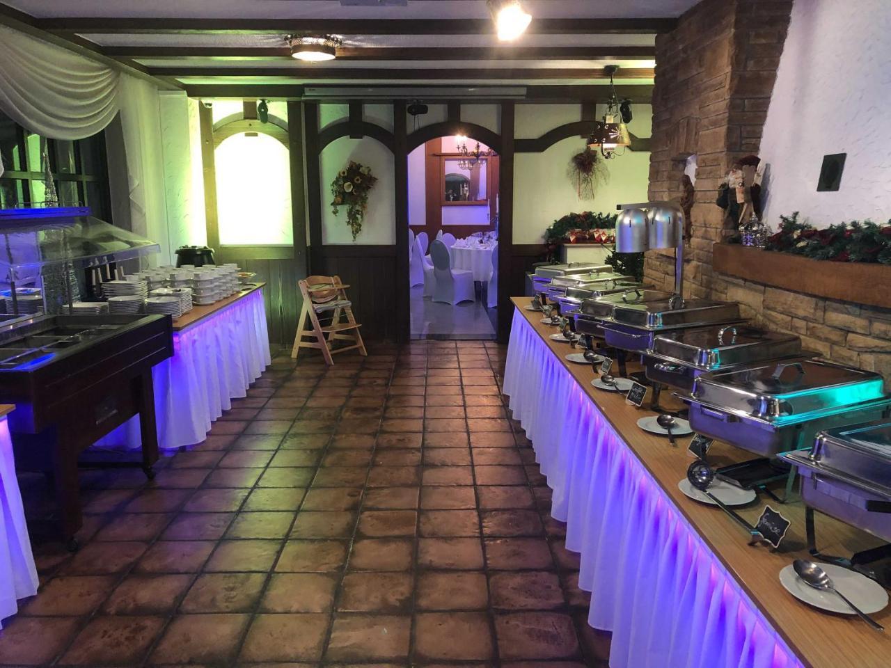 Hotel & Restaurant Krone Kestert Ngoại thất bức ảnh